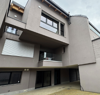 Stabile residenziale, Via Stoppani Monza